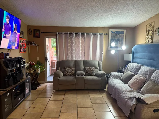 12601 Van Nuys 231, Pacoima, California 91331