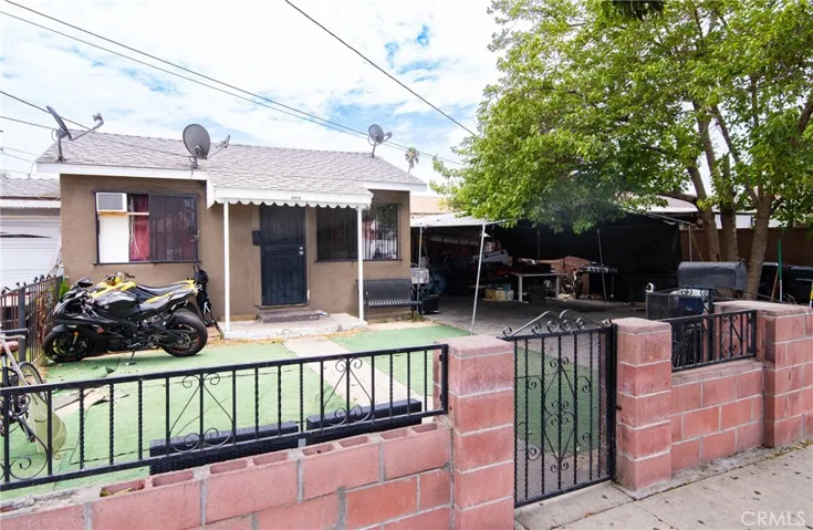 6938 Purdy Avenue, Bell Gardens, California 90201
