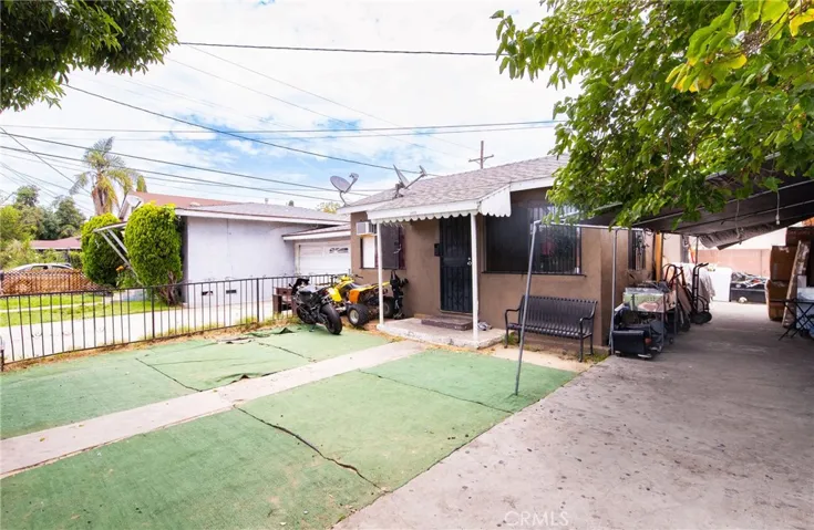 6938 Purdy Avenue, Bell Gardens, California 90201