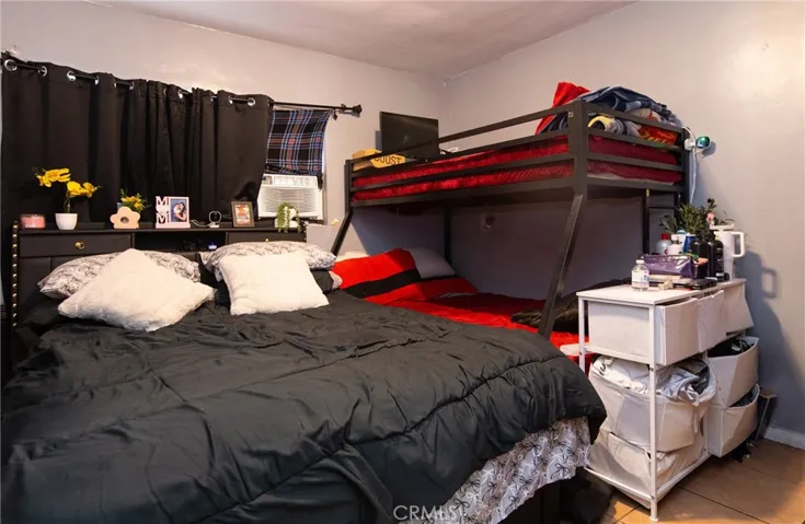 6938 Purdy Avenue, Bell Gardens, California 90201