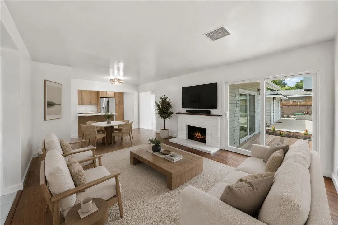 6848 E Los Santos, Long Beach, California 90815 — photo 4