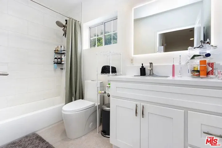5934 Fayette Street, Los Angeles, California 90042