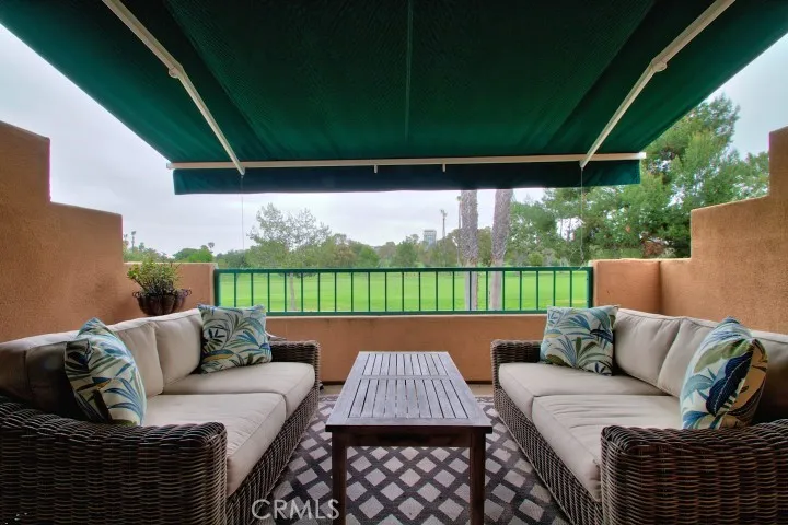 350 Villa Point, Newport Beach, California 92660