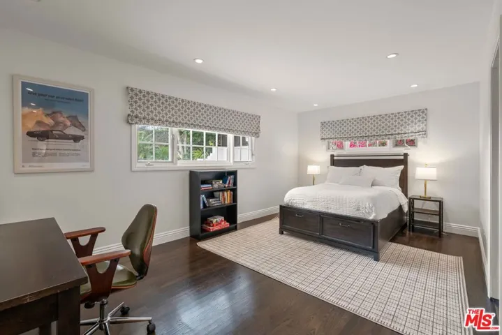 9023 Alto Cedro Drive, Beverly Hills, California 90210