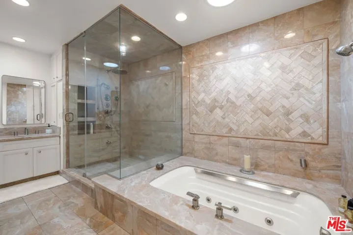 9023 Alto Cedro Drive, Beverly Hills, California 90210