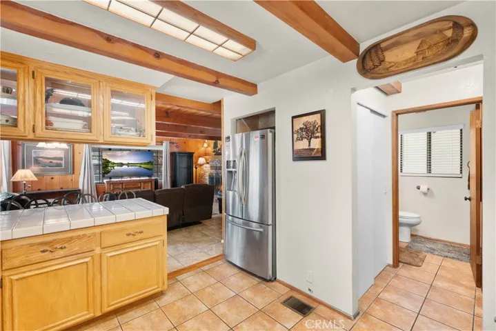 1869 Twin Lakes, Wrightwood, California 92397