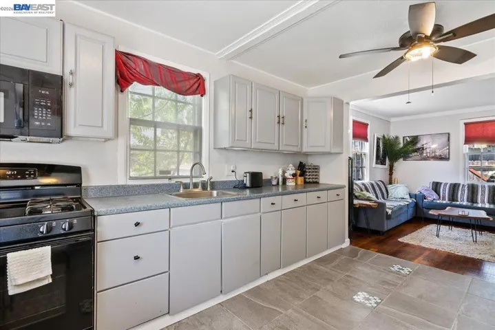 44 Parrott St, Vallejo, California 94590