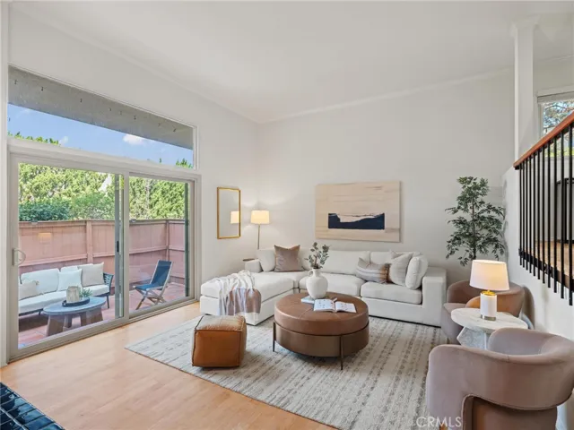 11260 Overland Avenue 19a, Culver City, California 90230