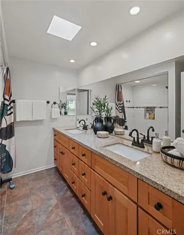 11260 Overland Avenue 19a, Culver City, California 90230