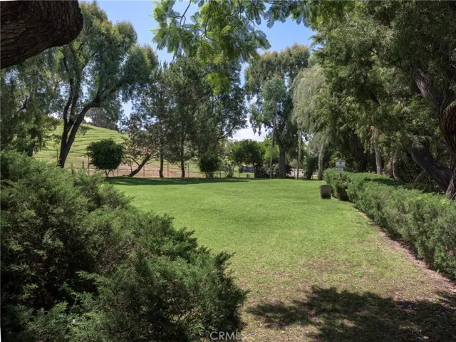 11260 Overland Avenue 19a, Culver City, California 90230