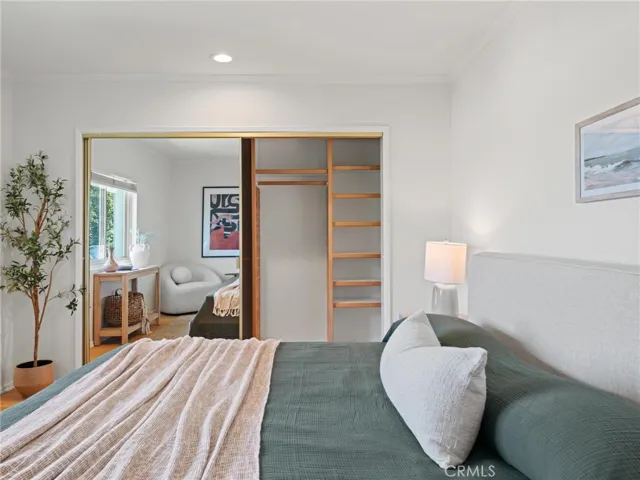 11260 Overland Avenue 19a, Culver City, California 90230