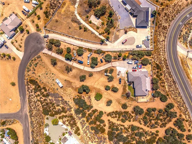 10505 Canyon, Oak Hills, California 92344