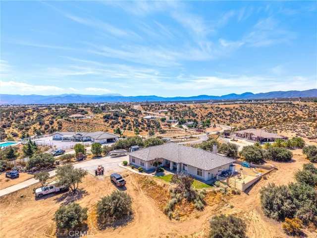 10505 Canyon, Oak Hills, California 92344