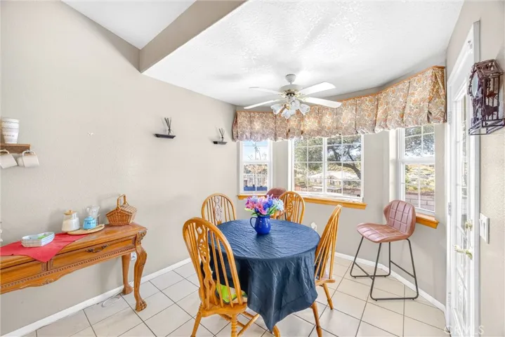 10505 Canyon, Oak Hills, California 92344