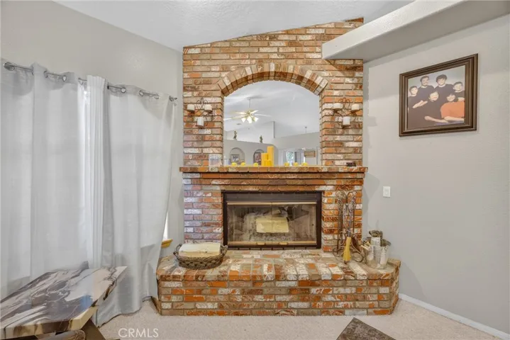 10505 Canyon, Oak Hills, California 92344