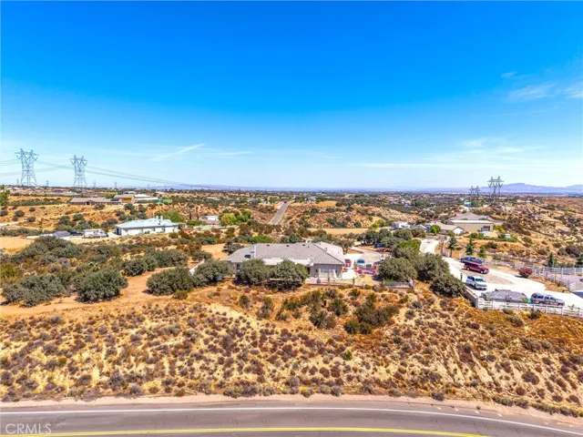 10505 Canyon, Oak Hills, California 92344