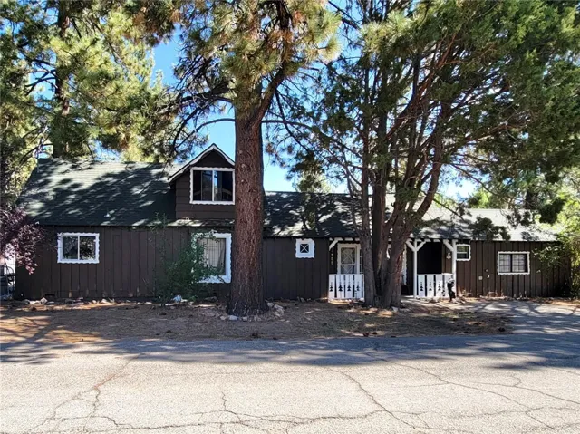 155 Coy Ln, Big Bear City, California 92314
