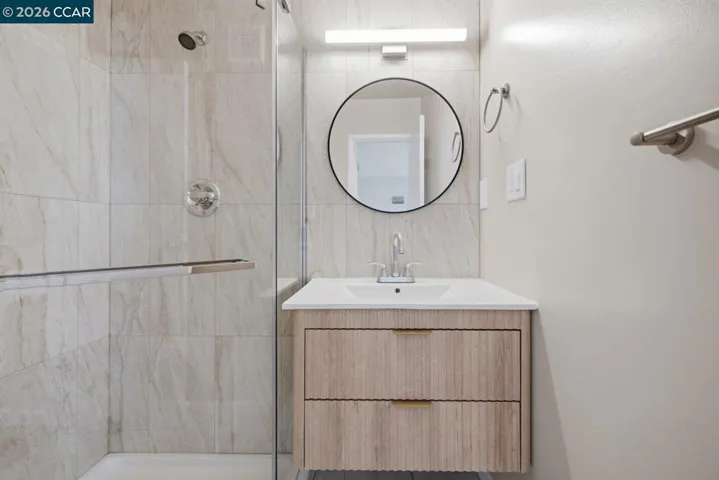 2037 Sierra Rd 5, Concord, California 94518