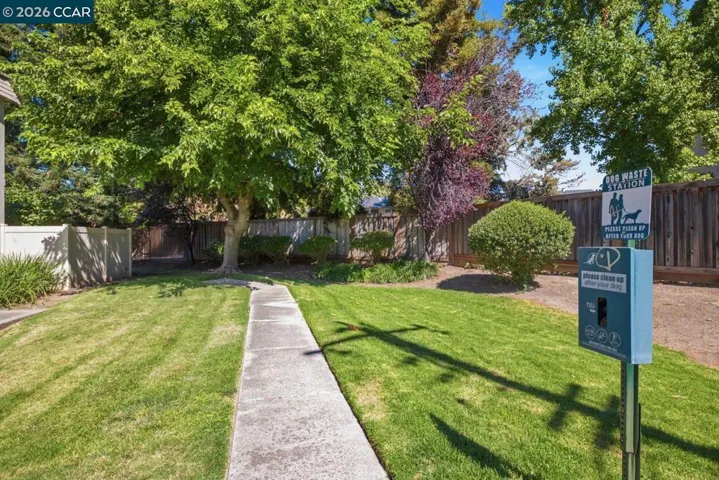 2037 Sierra Rd 5, Concord, California 94518