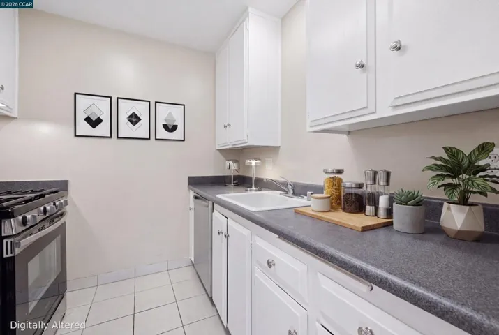 2037 Sierra Rd 5, Concord, California 94518