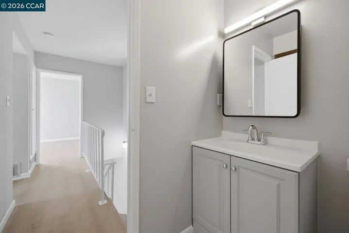 2037 Sierra Rd 5, Concord, California 94518
