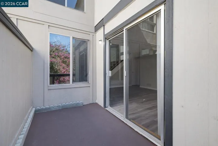 2037 Sierra Rd 5, Concord, California 94518