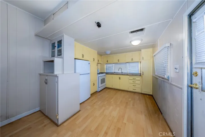 39060 Cherry Valley Boulevard 65, Cherry Valley, California 92223