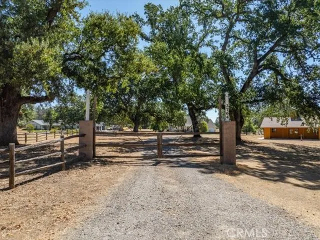2764 Majestic Oak Circle, Cottonwood, California 96022
