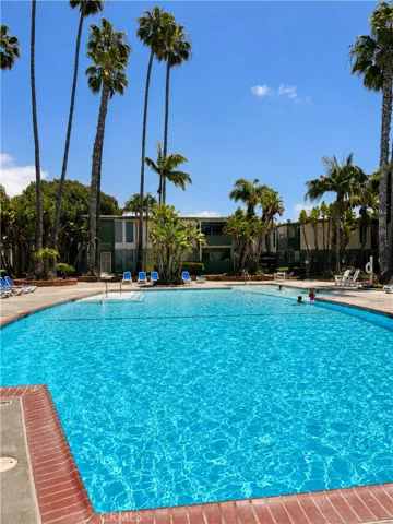 3700 Dean, Ventura, California 93003