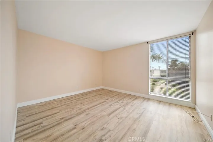 3700 Dean, Ventura, California 93003