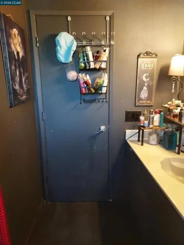 2nd Floor Bathroom