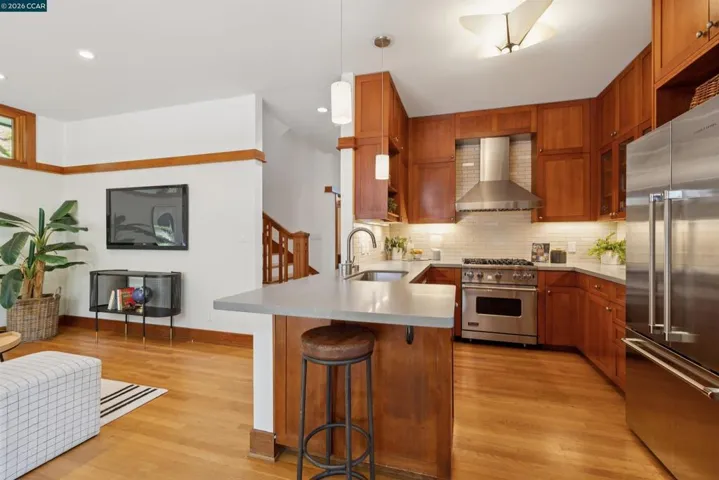 4908 Cochrane Ave, Oakland, California 94618