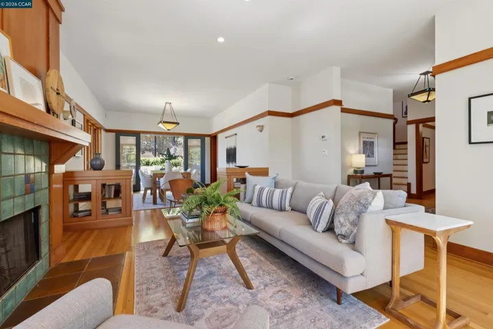 4908 Cochrane Ave, Oakland, California 94618