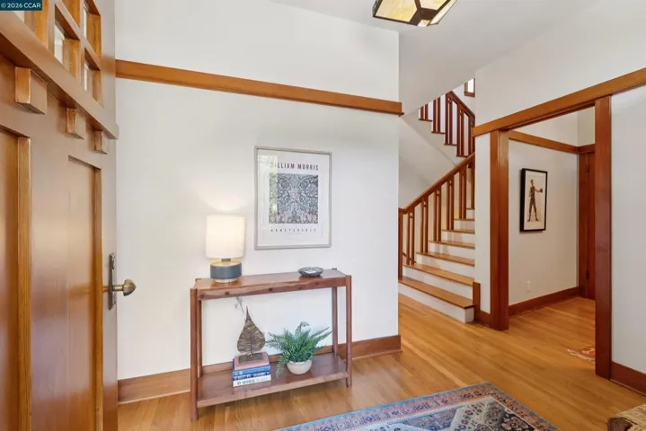 4908 Cochrane Ave, Oakland, California 94618