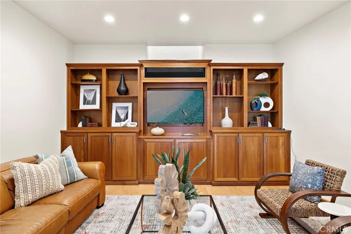 2166 Ruby Place, Laguna Beach, California 92651