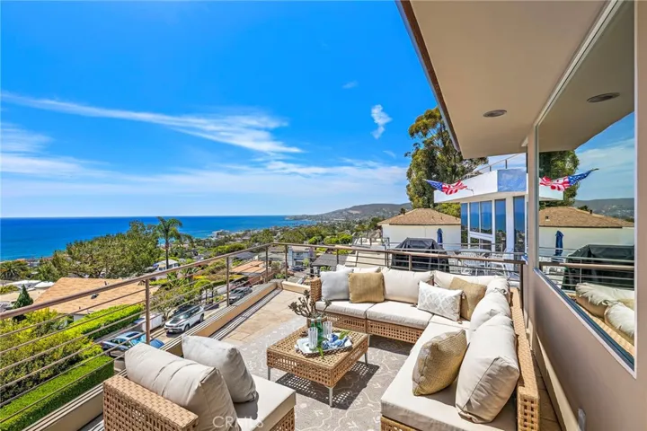2166 Ruby Place, Laguna Beach, California 92651