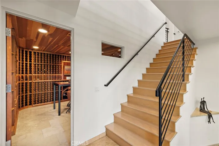 2166 Ruby Place, Laguna Beach, California 92651