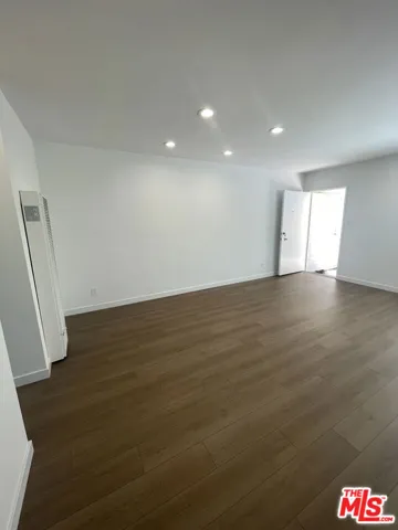 744 Pier Avenue 1, Santa Monica, California 90405