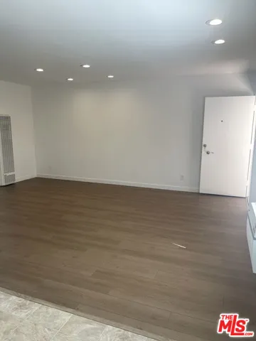 744 Pier Avenue 1, Santa Monica, California 90405