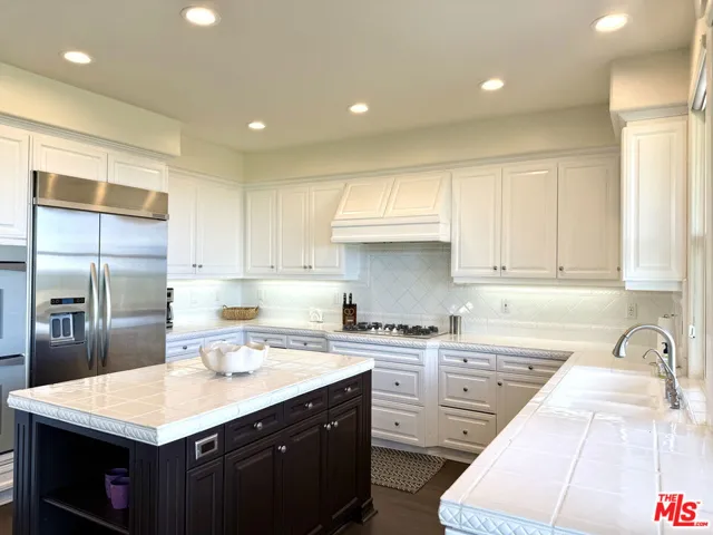 5 Marisol, Newport Coast, California 92657