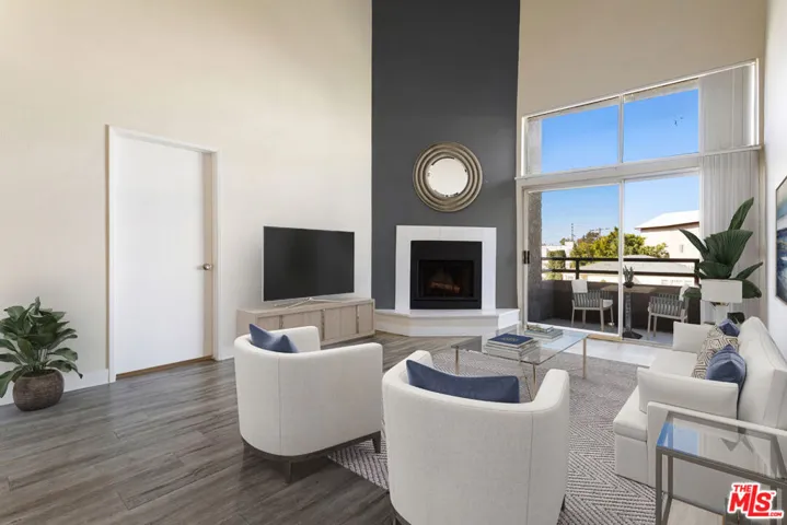 1626 Malcolm Avenue 302, Los Angeles, California 90024