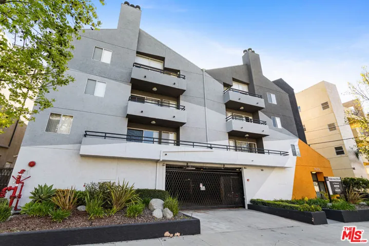 1626 Malcolm Avenue 302, Los Angeles, California 90024