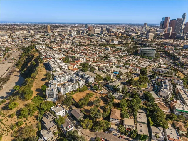 1200 W Innes Avenue, Los Angeles, California 90026