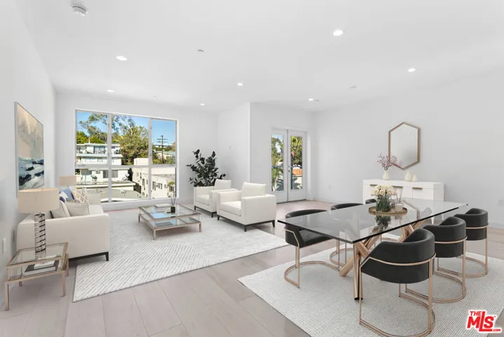 11620 Chenault Street 402, Los Angeles, California 90049