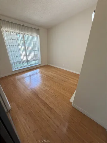 22346 Hartland Street, Canoga Park, California 91303