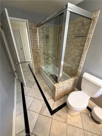 22346 Hartland Street, Canoga Park, California 91303