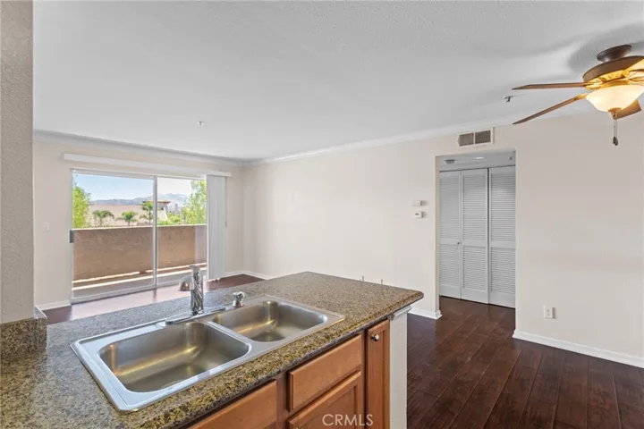 1005 Vista Del Cerro Drive 103, Corona, California 92879