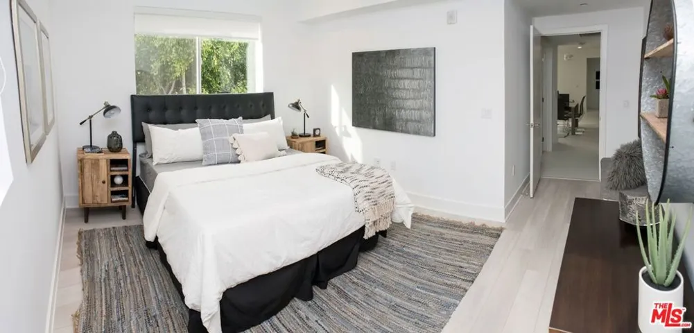 415 S Le Doux Road 402, Los Angeles, California 90048