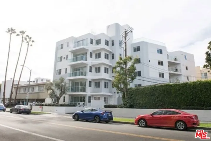 415 S Le Doux Road 402, Los Angeles, California 90048