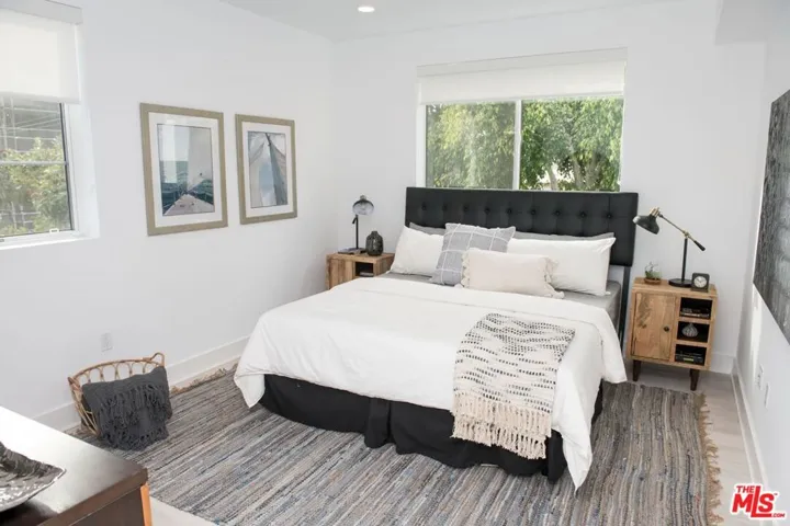 415 S Le Doux Road 402, Los Angeles, California 90048